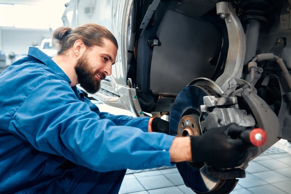 How to Know When It’s Time to Replace Your Brakes