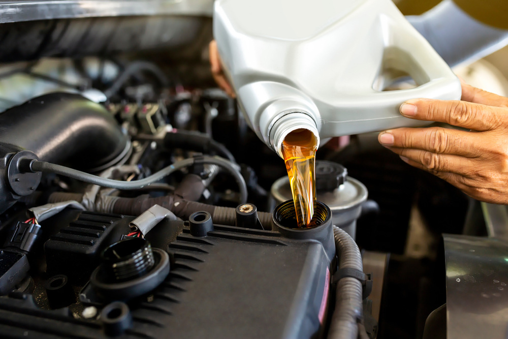 Is It Safe to Drive With Dark or Dirty Oil