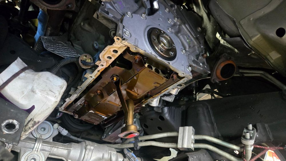 Rear Main Seal, Rear Crankshaft Seal & Oil Pan Gasket Replacement in Rancho Bernardo (4)