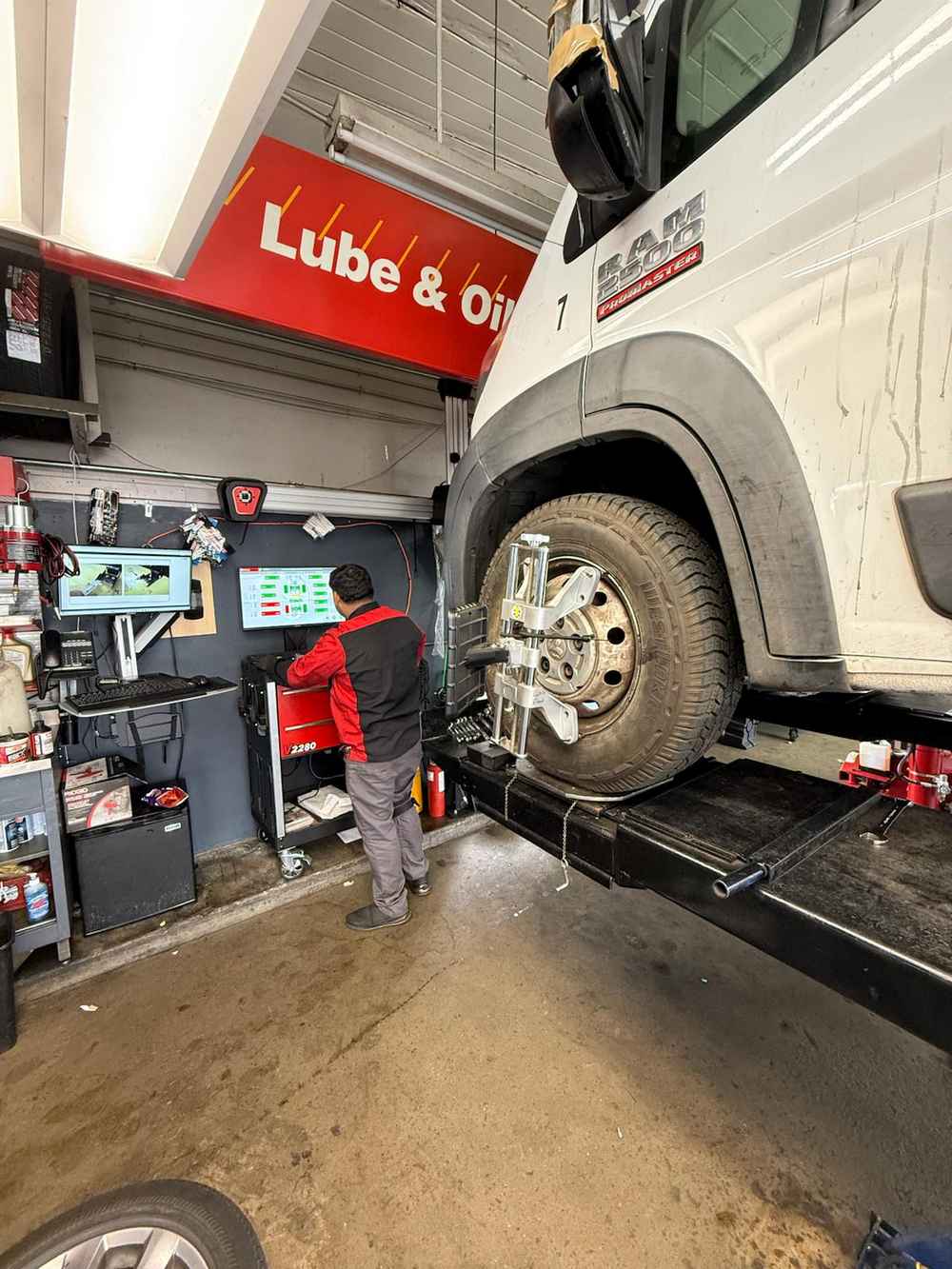 Wheel Alignment in Rancho Bernardo, CA (1) Wheel Alignment in Rancho Bernardo, CA (1)