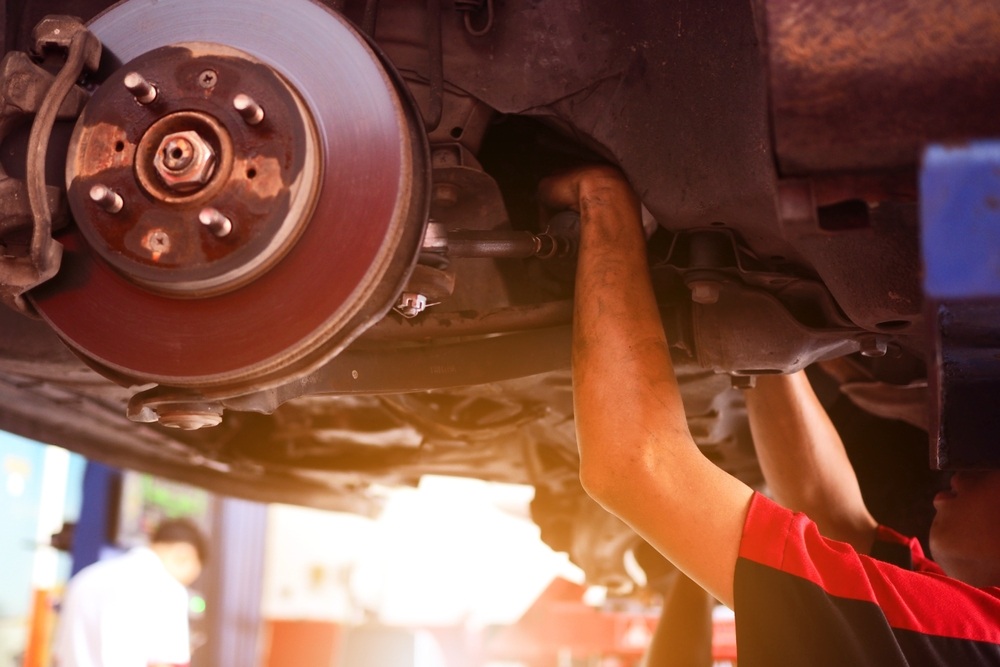 How Ball Joints and Tie Rod Replacement Improves Steering Control and Tire Life