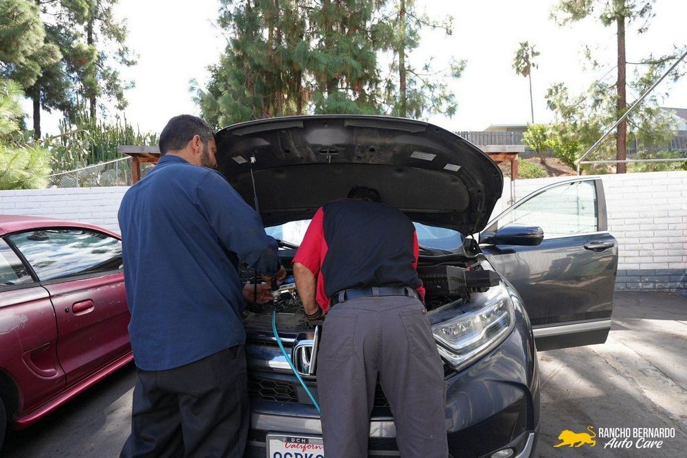 Why Auto AC Repair Helps Keep You Comfortable During Hot Weather