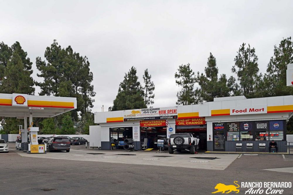 When Poway Drivers Should Schedule Brake Fluid Flush Service for Reliable Braking