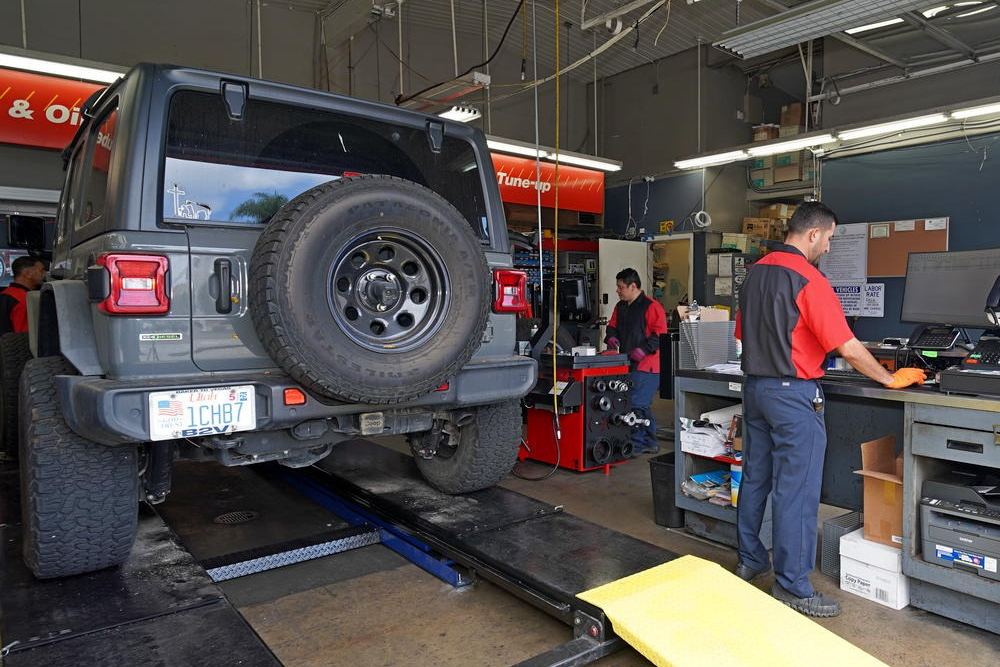 Mechanic Shop in Poway 92064