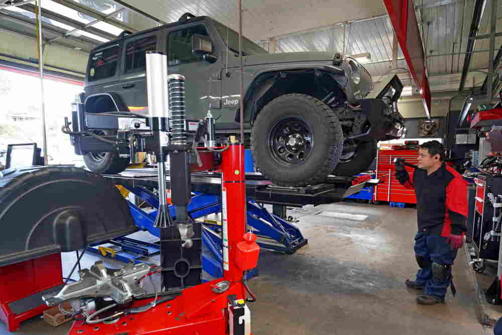 Car Service Shop in Poway